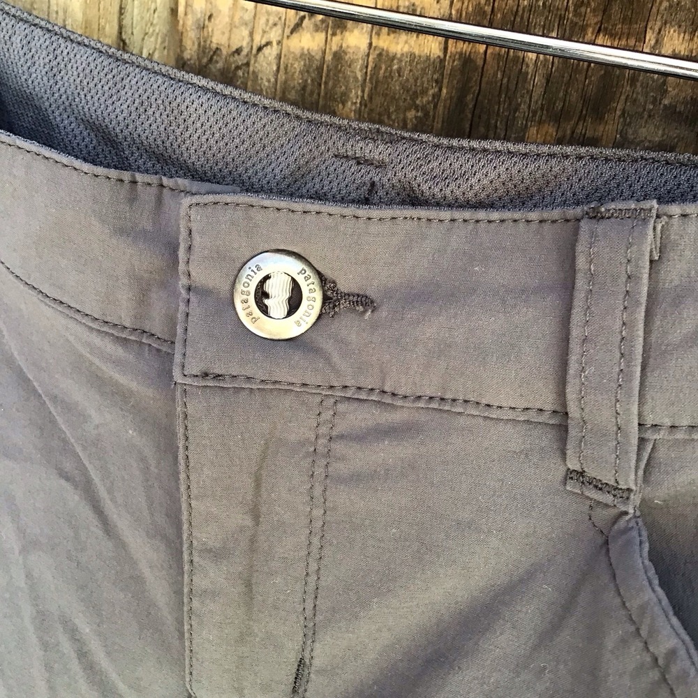 Patagonia Quandary Hiking Outdoor Shorts Gray Womens Size 8 (31x5) - Picture 4 of 7
